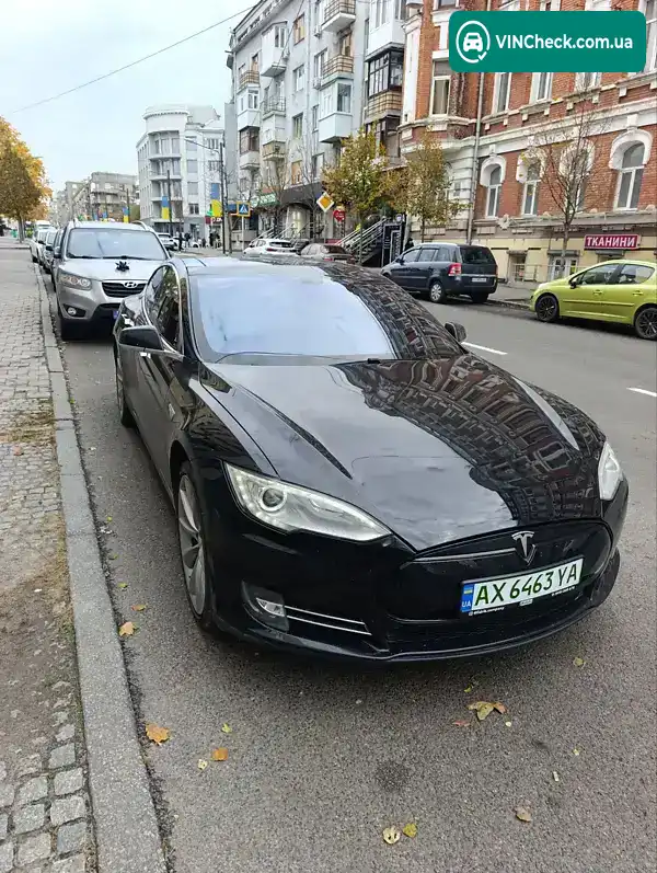 Tesla Model S 2013, фото з оголошення 2 з 13, VIN 5YJSA1DP5DFP15687