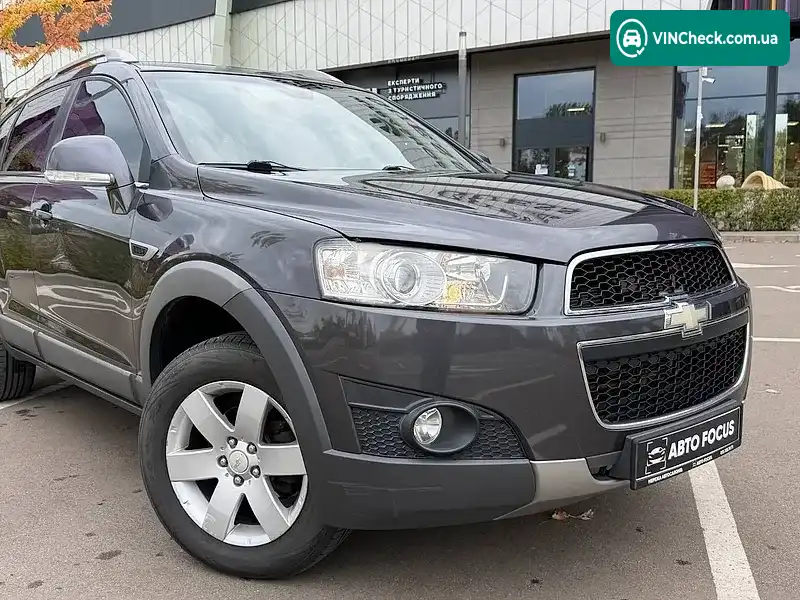 Chevrolet Captiva 2012, фото з оголошення 2 з 20, VIN KL1CG26U9CB050470