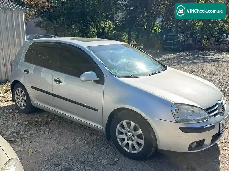 Volkswagen Golf 2004, фото з оголошення 2 з 20, VIN WVWZZZ1KZ5W118698