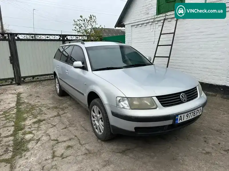 Volkswagen Passat 1997, фото з оголошення 1 з 11, VIN WVWZZZ3BZWE215015