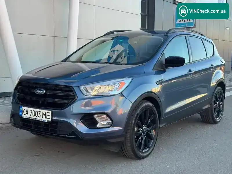 Ford Escape 2018, фото з оголошення 1 з 21, VIN 1FMCU9GD0JUC16502