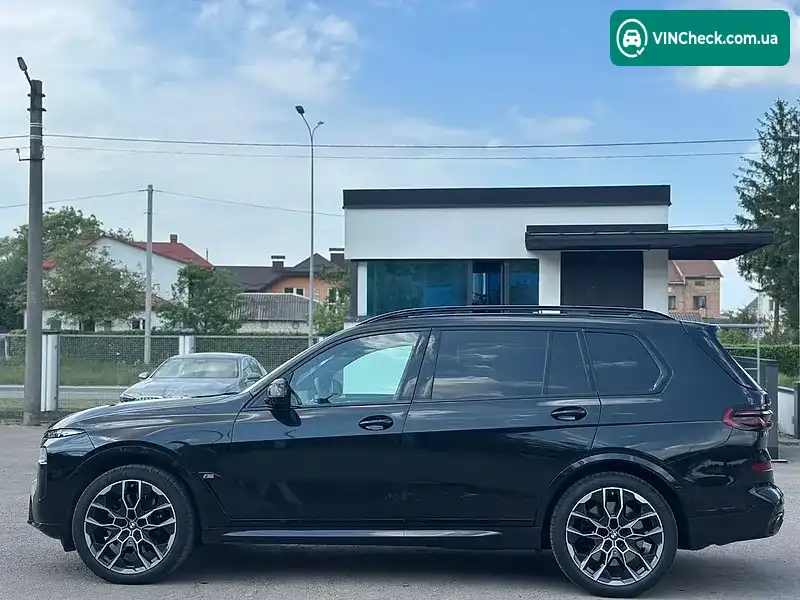 BMW X7 2025, фото з оголошення 2 з 20, VIN WBA31EM0509030069