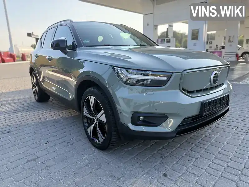 Volvo XC40 2021, фото з оголошення 1 з 21, VIN YV1XZEDVEN2641835