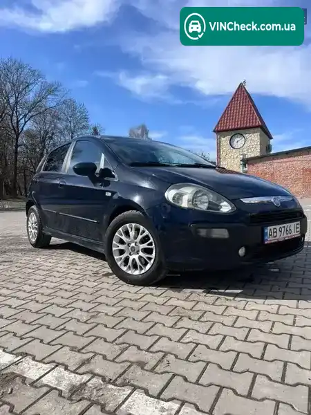 Fiat Punto 2010, фото з оголошення 1 з 15, VIN ZFA19900001714568
