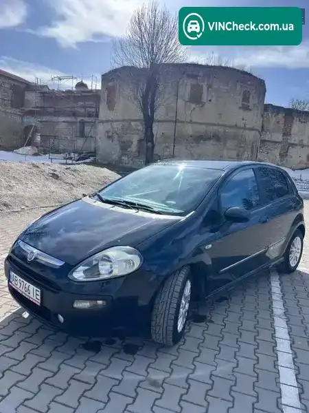 Fiat Punto 2010, фото з оголошення 2 з 15, VIN ZFA19900001714568