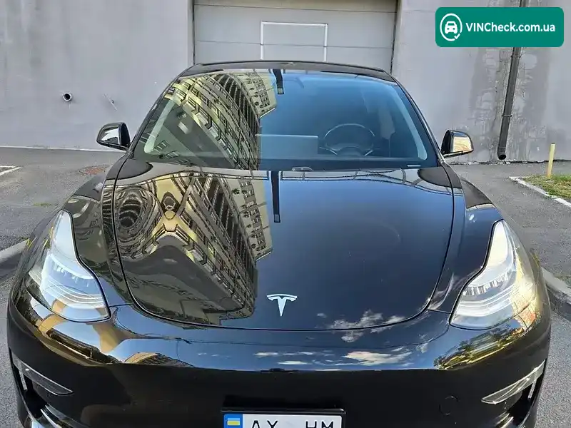 Tesla Model 3 2019, фото з оголошення 1 з 11, VIN 5YJ3E1EA1KF418948