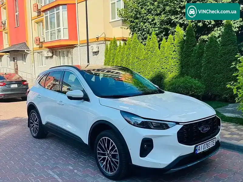 Ford Escape 2023, фото з оголошення 2 з 20, VIN 1FMCU0E10PUA92339