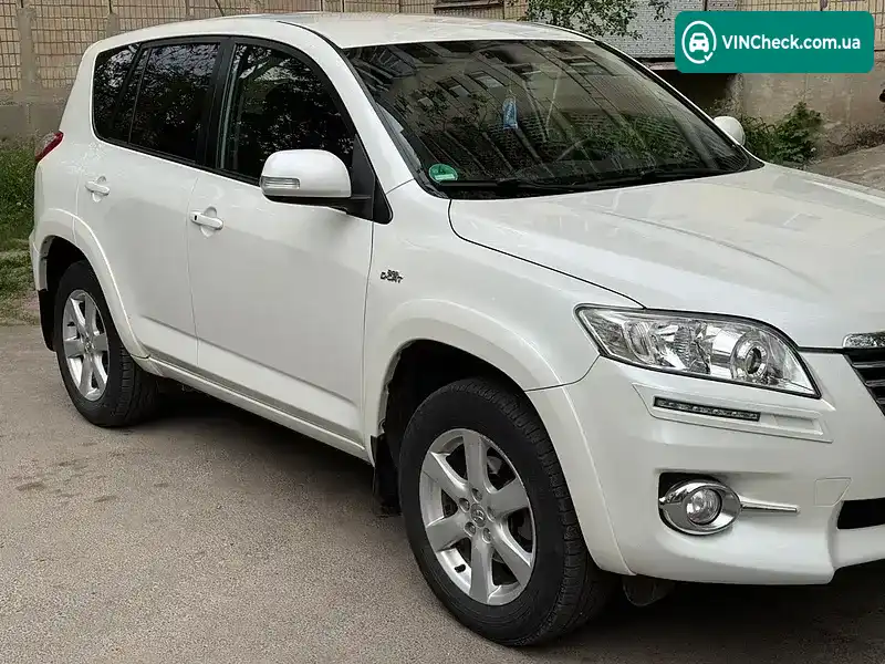 Toyota RAV4 2010, фото з оголошення 2 з 20, VIN JTMBB31VX0D068393