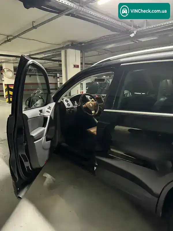 Volkswagen Tiguan 2009, фото з оголошення 2 з 5, VIN WVGBV7AX7AW516008