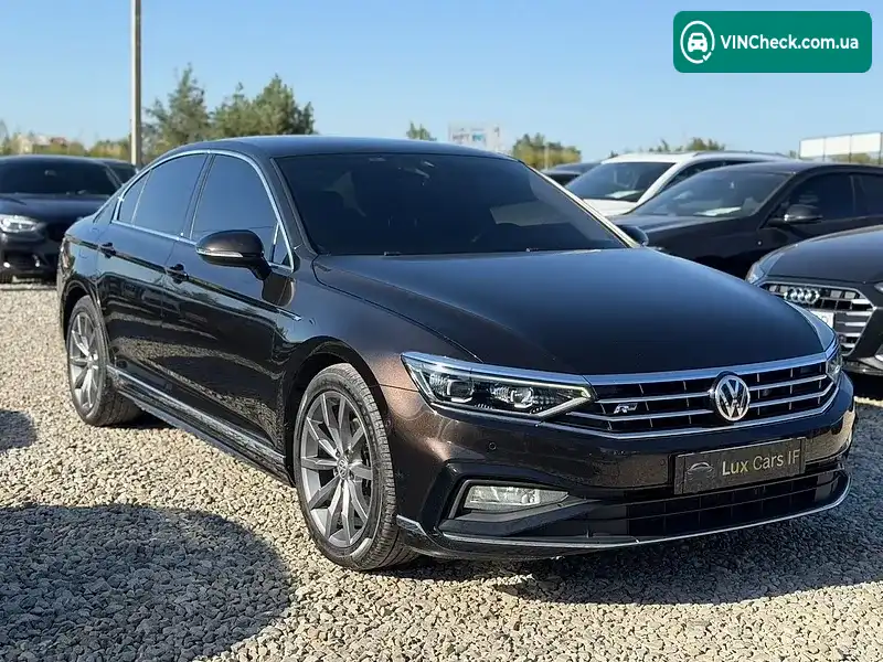 Volkswagen Passat 2019, фото з оголошення 1 з 20, VIN WVWZZZ3CZLE039107