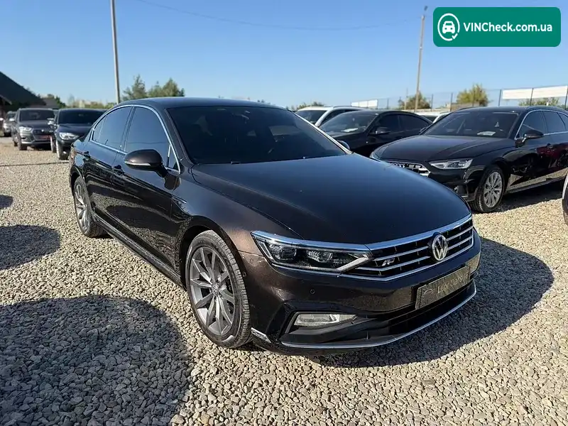 Volkswagen Passat 2019, фото з оголошення 2 з 20, VIN WVWZZZ3CZLE039107