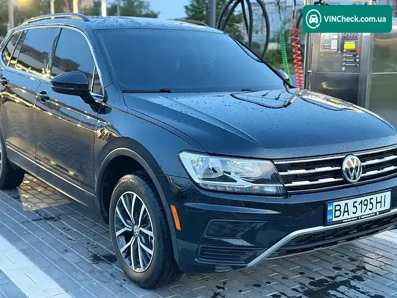 Volkswagen Tiguan 2019, фото з оголошення 1 з 20, VIN 3VV3B7AX9KM086843