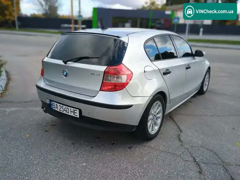 BMW 1 Series 2005, фото з оголошення 1 з 13, VIN WBAUF11050PT77318