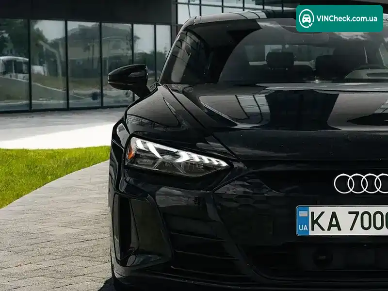 Audi RS e-tron GT 2023, фото з оголошення 1 з 20, VIN WAUBHBFWXR7900267