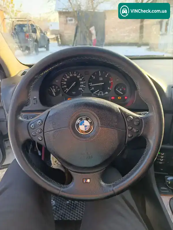 BMW 5 Series 1999, фото з оголошення 1 з 5, VIN WBADF71080BS59988