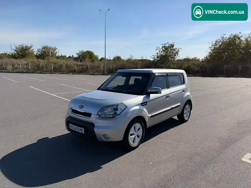 Kia Soul 2011, фото з оголошення 1 з 12, VIN KNAJT811AB7719675
