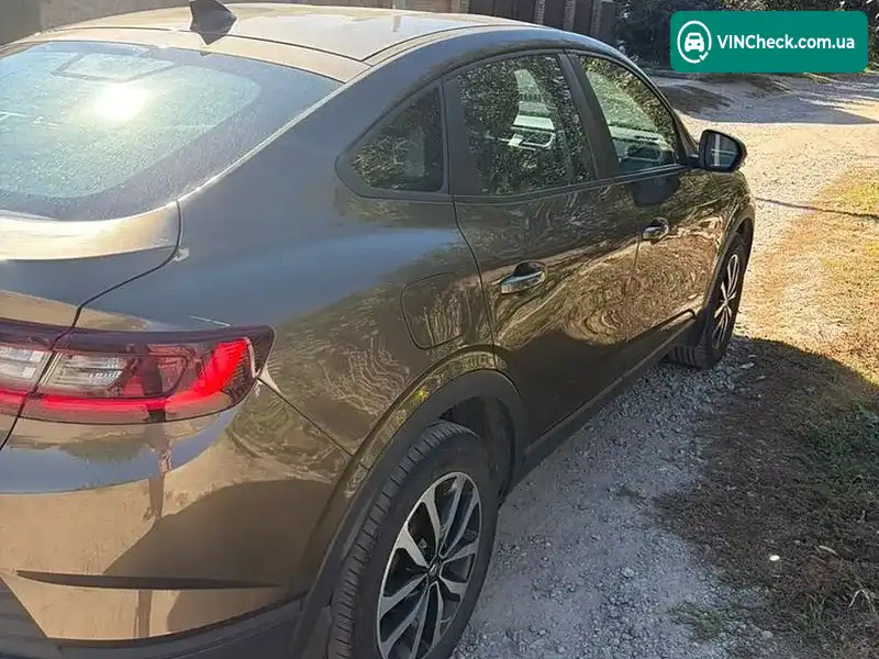 Renault Arkana 2021, фото з оголошення 2 з 6, VIN Y9ZRJC2C268518685