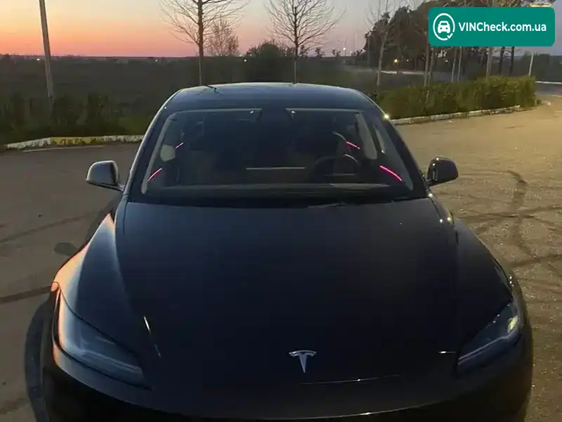 Tesla Model 3 2025, фото з оголошення 2 з 21, VIN 5YJ3E1EA6SF933721