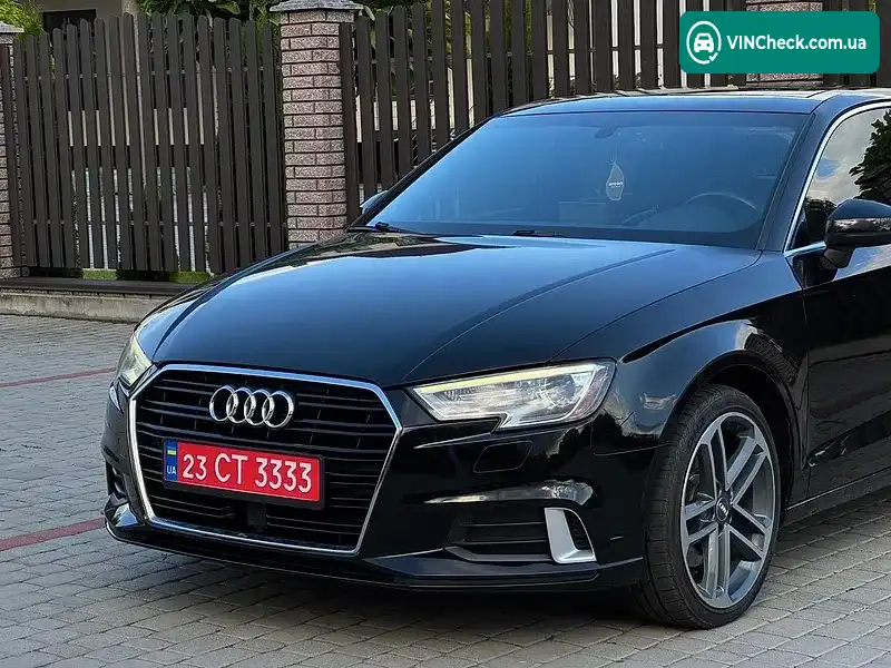 Audi A3 2018, фото з оголошення 2 з 20, VIN WAUAUGFF1K1010415
