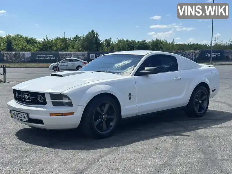 Ford Mustang 2007, фото з оголошення 2 з 11, VIN 1ZVHT80N885126297