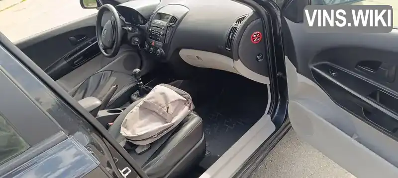 Kia Ceed 2007, фото з оголошення 2 з 19, VIN Y6LFF24228L001267