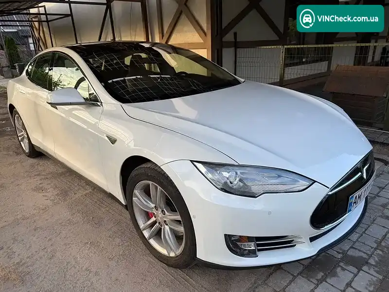 Tesla Model S 2015, фото з оголошення 2 з 20, VIN 5YJSA1H4XFF082834