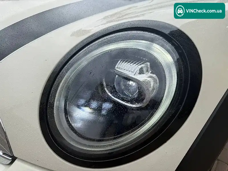MINI Clubman 2012, фото з оголошення 2 з 20, VIN WMWZF3C52CT488740