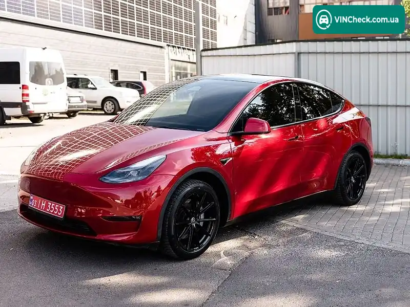 Tesla Model Y 2023, фото з оголошення 1 з 10, VIN 7SAYGDEE1PF643613