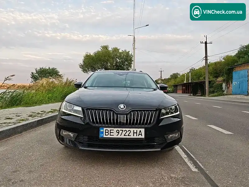 Skoda Superb 2017, фото з оголошення 2 з 20, VIN TMBJH7NP6H7543139