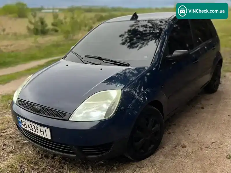 Ford Fiesta 2002, фото з оголошення 2 з 21, VIN WF0HXXGAJH2M30079