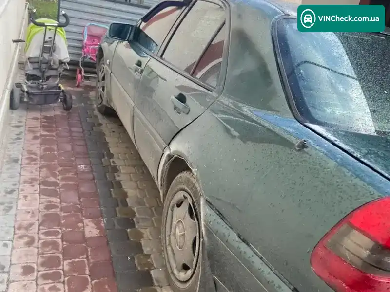 Mercedes-Benz C-Class 1994, фото з оголошення 2 з 5, VIN WDB2020181F136893