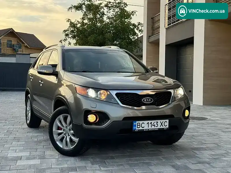 Kia Sorento 2011, фото з оголошення 2 з 20, VIN KNAKU814DB5168650