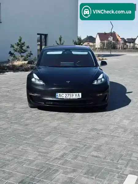 Tesla Model 3 2018, фото з оголошення 2 з 21, VIN 5YJ3E1EB3JF082680
