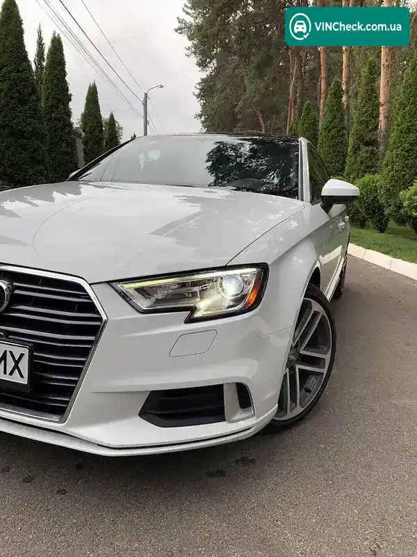 Audi A3 2016, фото з оголошення 2 з 14, VIN WAUAUGFF6H1039983