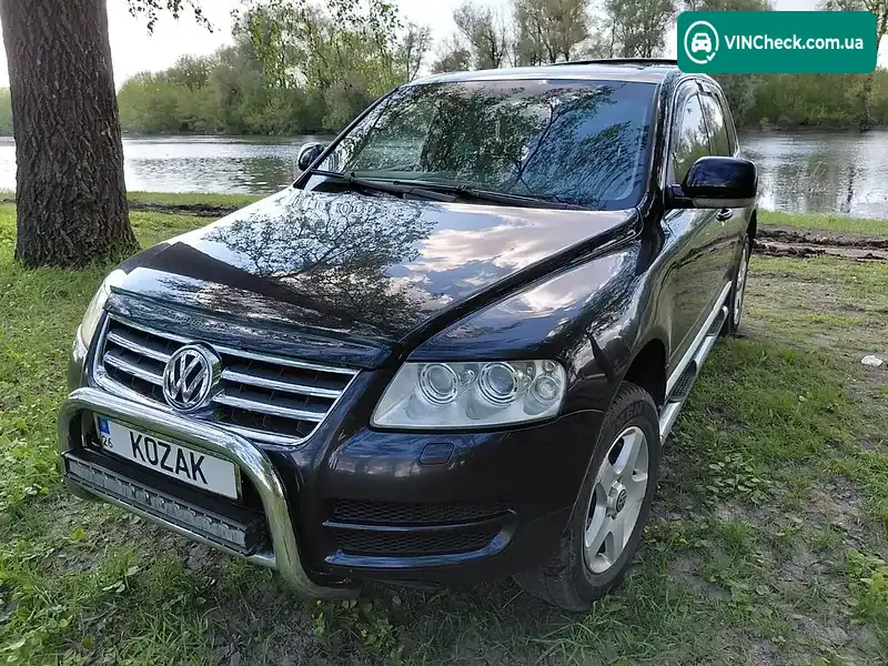 Volkswagen Touareg 2004, фото з оголошення 1 з 11, VIN WVGZZZ7LZ4D061561