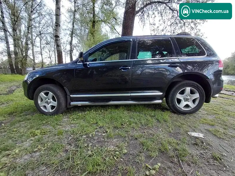 Volkswagen Touareg 2004, фото з оголошення 2 з 11, VIN WVGZZZ7LZ4D061561