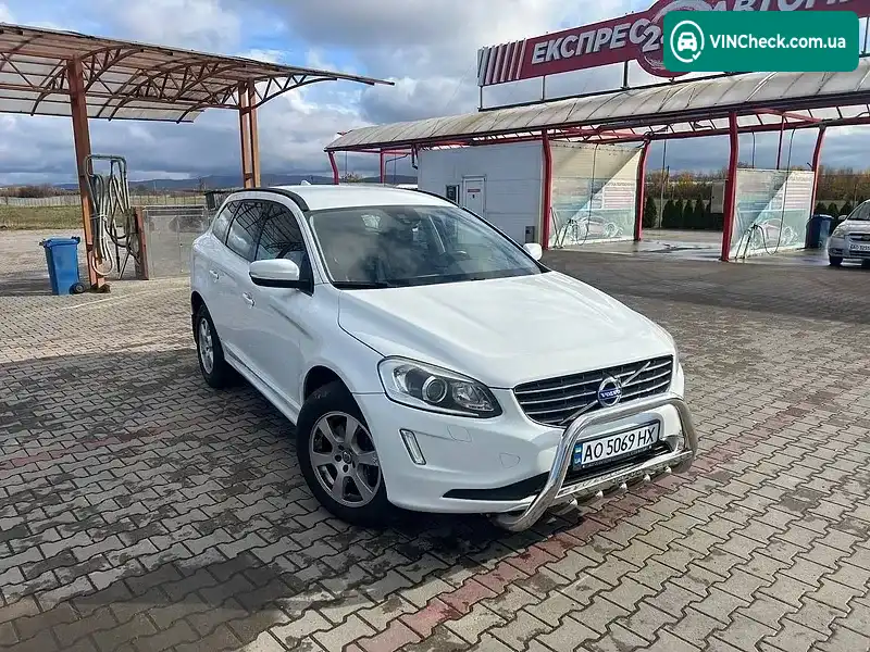 Volvo XC60 2014, фото з оголошення 2 з 15, VIN YV1DZ8156F2703576