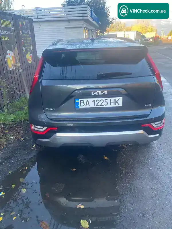 Kia Niro 2023, фото з оголошення 2 з 20, VIN KNDCR3LF1R5137095