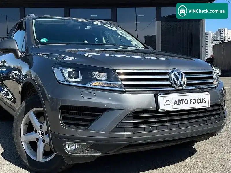 Volkswagen Touareg 2016, фото з оголошення 2 з 20, VIN WVGZZZ7PZGD028364