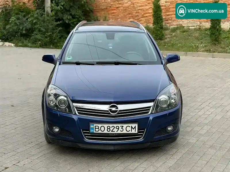 Opel Astra 2008, фото з оголошення 2 з 18, VIN W0L0AHL3582118401