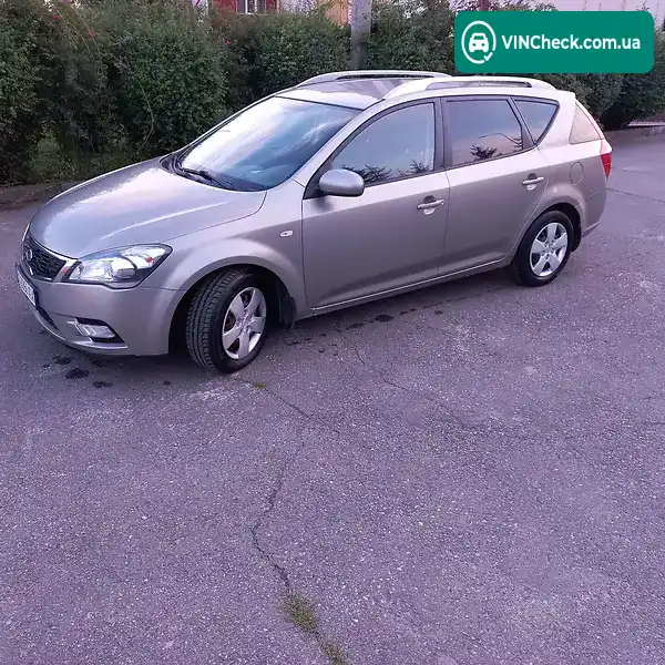 Kia Ceed 2011, фото з оголошення 1 з 12, VIN U5YHB816ACL219329