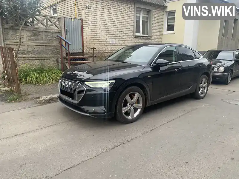 Audi e-tron 2020, фото з оголошення 1 з 12, VIN WAUZZZGE6MB013930