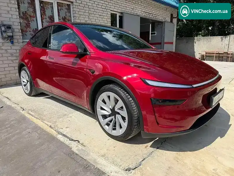 Tesla Model Y 2025, фото з оголошення 1 з 15, VIN 7SAYGDEE3TF326653