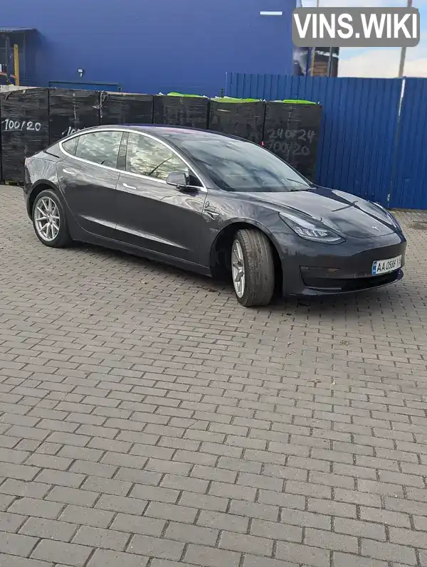 Tesla Model 3 2018, фото з оголошення 1 з 21, VIN 5YJ3E1EA0JF101757