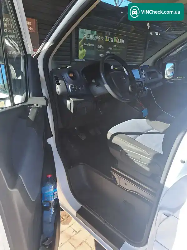 Opel Vivaro 2015, фото з оголошення 2 з 18, VIN W0L2F7318FS011878