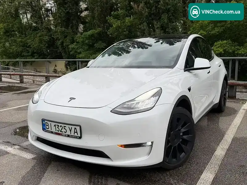 Tesla Model Y 2022, фото з оголошення 2 з 20, VIN 7SAYGDEE6PF592349