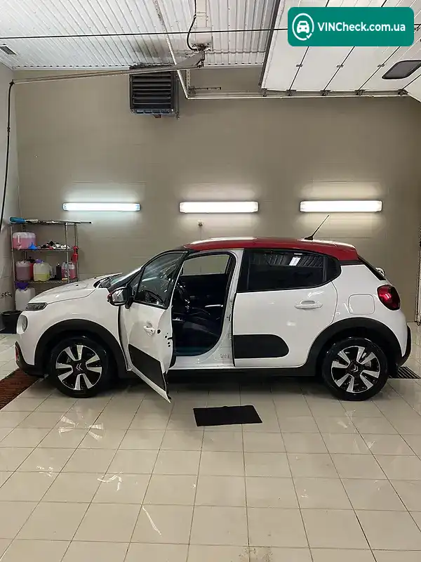 Citroen C3 2019, фото з оголошення 2 з 10, VIN VF7SXHMZ6KT687396