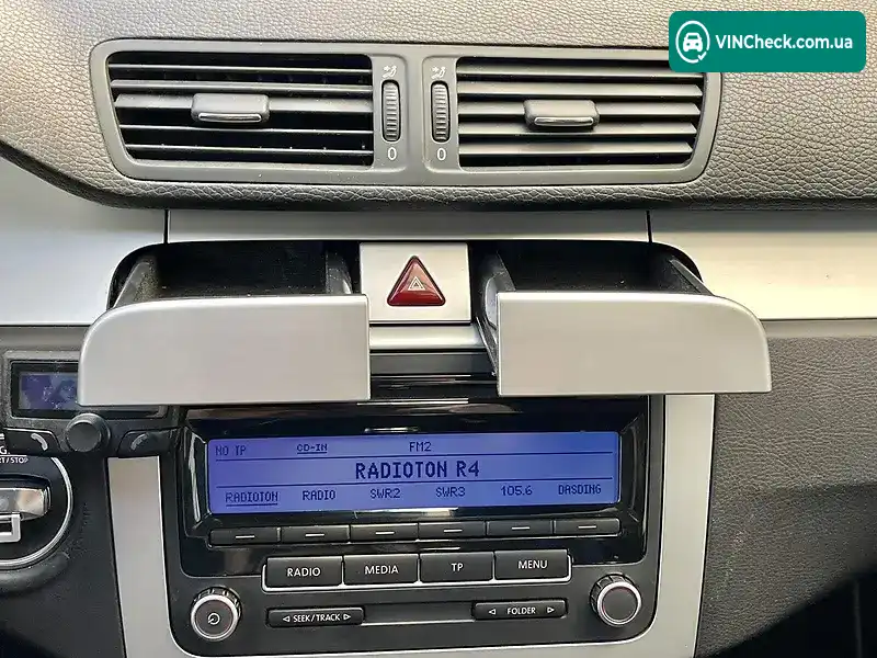 Volkswagen Passat 2010, фото з оголошення 1 з 20, VIN WVWZZZ3CZAE009185
