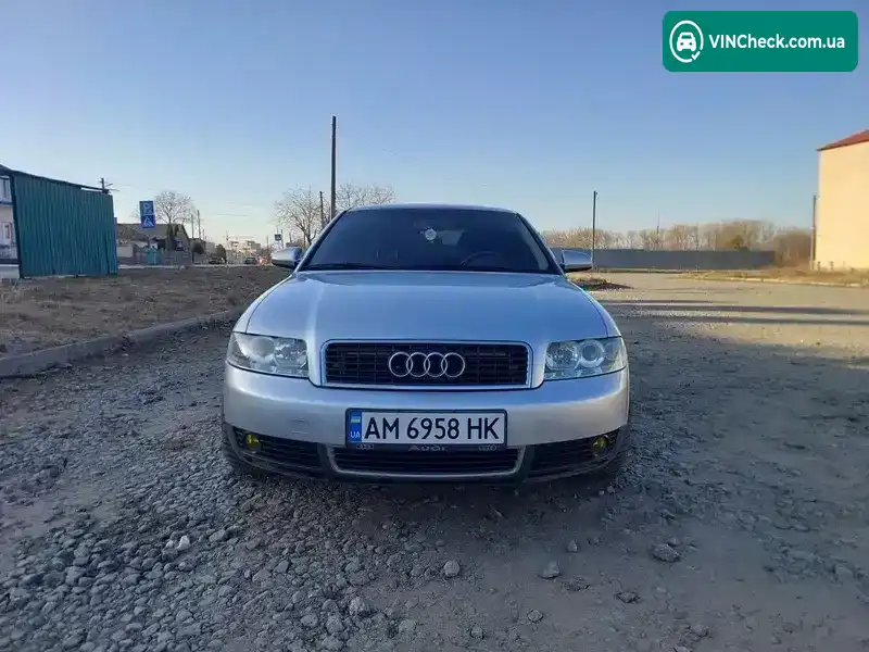 Audi A4 2003, фото з оголошення 2 з 21, VIN WAUZZZ8E23A219443