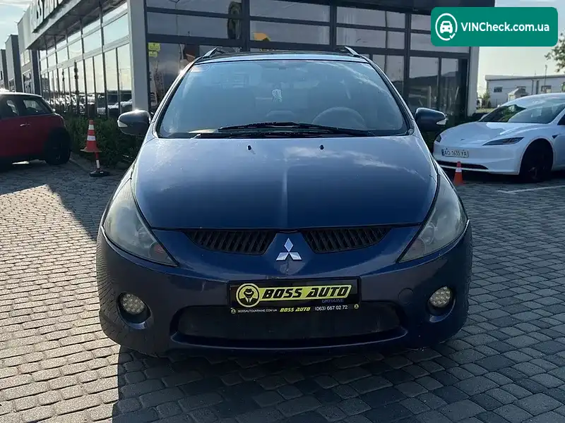 Mitsubishi Grandis 2005, фото з оголошення 2 з 20, VIN JMBLRNA4W5Z000329